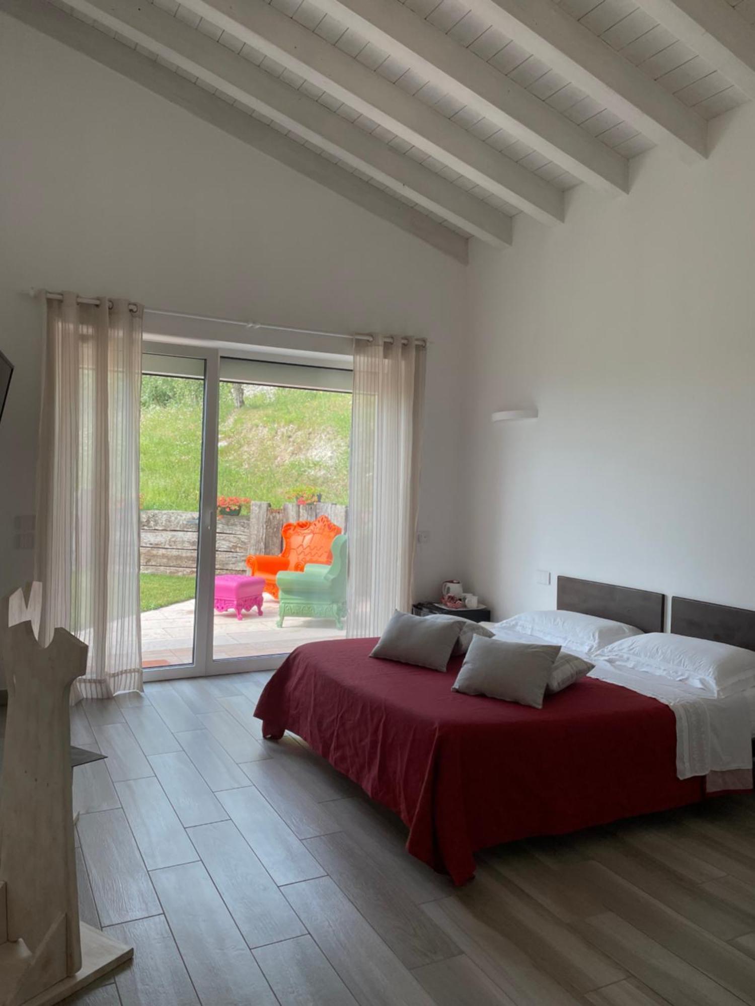 Bed and Breakfast La Terrazza In Collina Cavalo Экстерьер фото